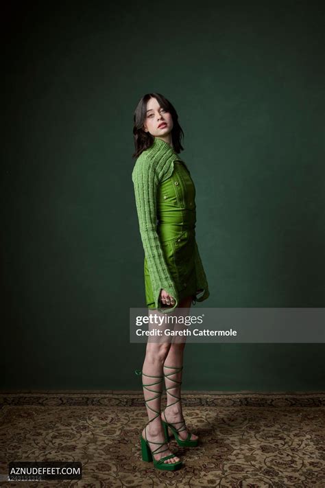 AMANDA FIX Feet - AZNudeFeet