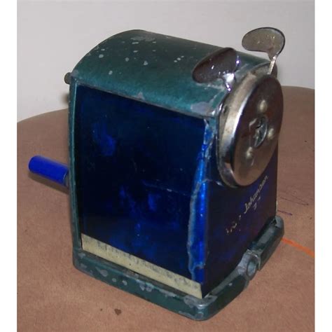 Apontador Antigo - Apontador De Lapis Antigo Fritz Johansen De Ferro Unico | Shopee Brasil