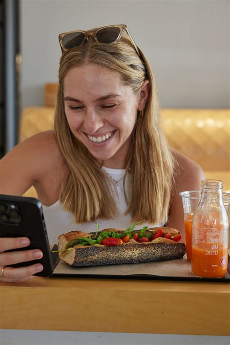 Fit House Cafe – https://jonathanbenchaim.com/