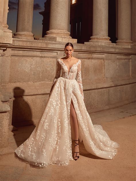 Reina | Deep V Corset Long-Sleeve Wedding Ball Gown - Amor - Bridal