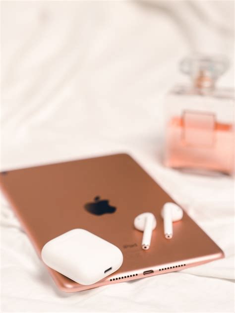 how to connect airpods to smart tv