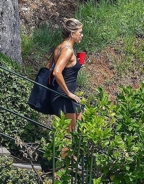 Jennifer Aniston Bikini – The Fappening Leaked Photos 2015-2021