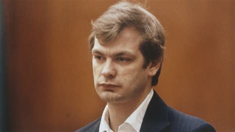 This Graphic Jeffrey Dahmer Crime Scene Photos Changed Everything - il3pk0o
