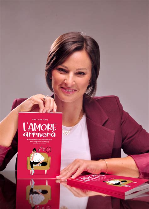 OUR JOURNALIST GIULIA DE MAIO HAS WRITTEN A BOOK AND (SURPRISINGLY) IT