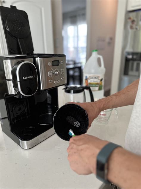 how to clean a coffeemaker