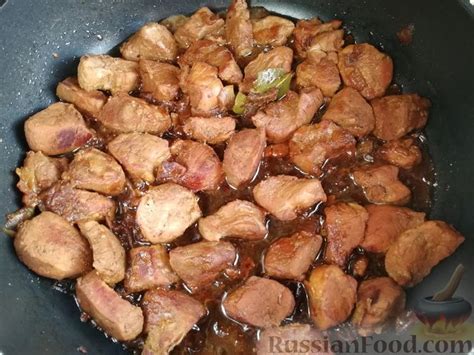 Рецепт: Свинина, тушенная в квасе на RussianFood.com