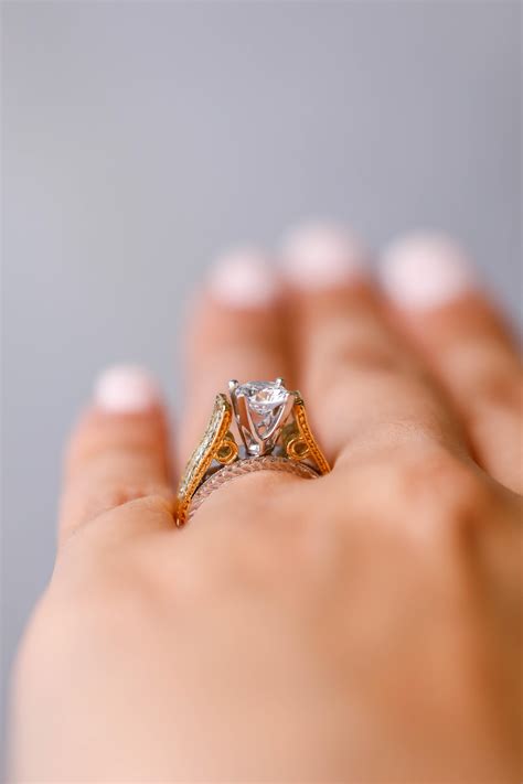 Floating GH SI 0.50ct diamond Engagement ring in 18k two-tone gold By