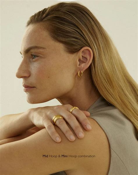 jewelry | Bracelet, Harper's bazaar, Bijoux