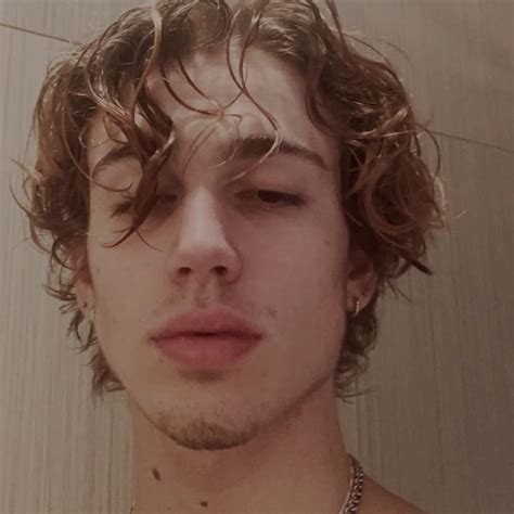 vinnie hacker photos в 2024 г