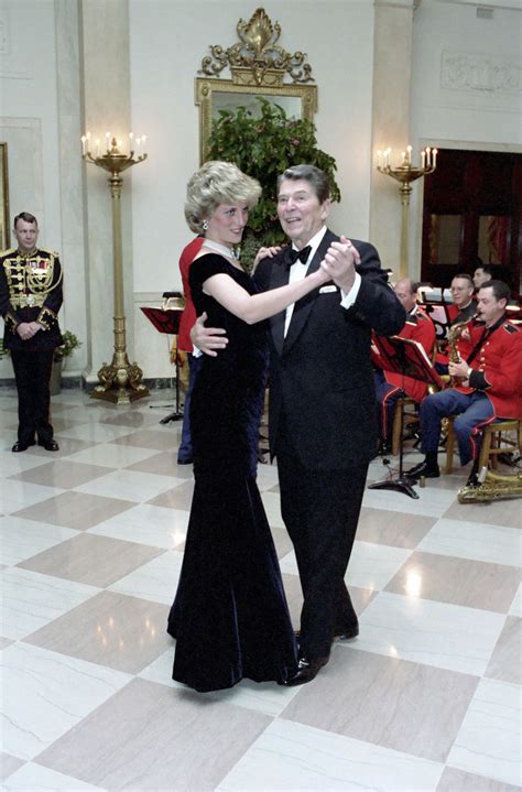 The Truth Behind Princess Diana’s Iconic Dance With John Travolta