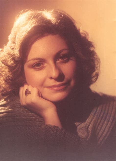 Remembering Laura Louise Hutchens | Obituaries | Maryville Memorial