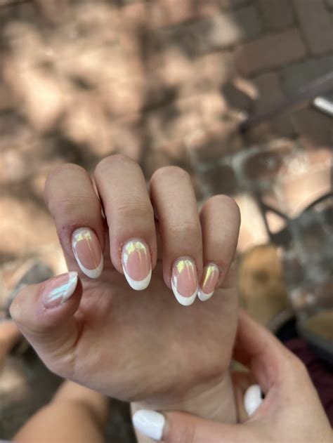 Chrome French Tip Nails – Vibrant Guide