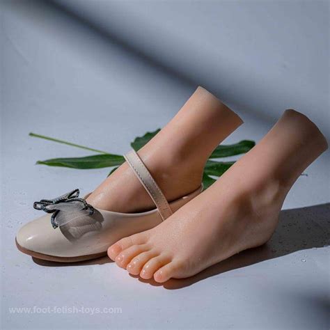 kids silicon feet, sell kids silicon feet - foot fetish toys