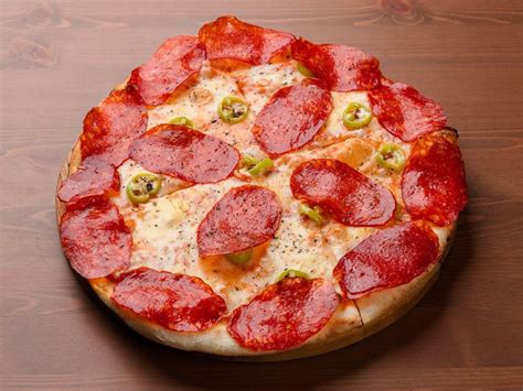 Diavolo pica Fenix Pizzeria dostava hrane - Alideda