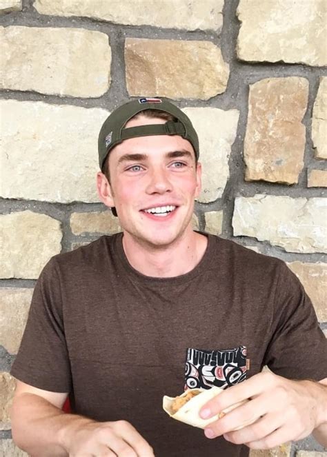 zane phillips height weight age boyfriend family