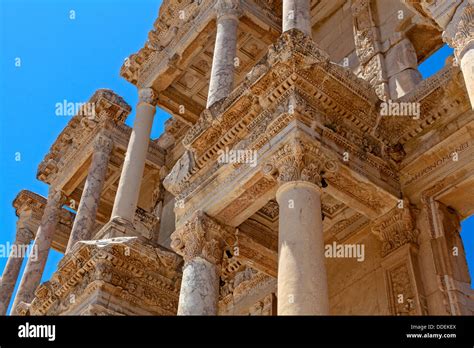 ancient library in Ephesus Stock Photo - Alamy