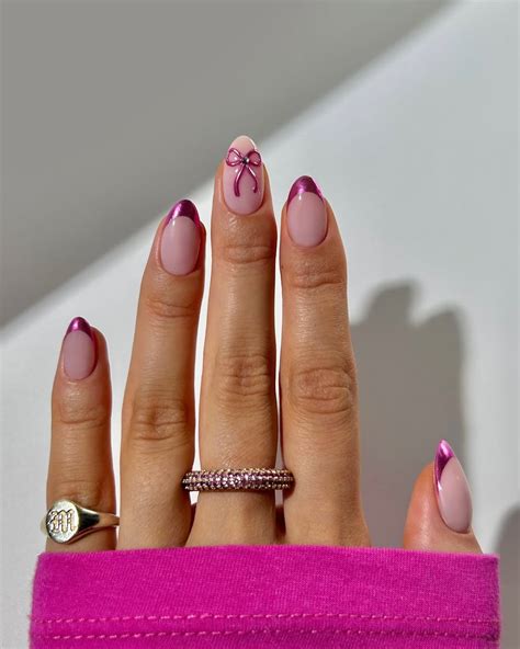 55 Cute & Flirty Valentine’s Nails That Are Too Pretty to Skip This Year