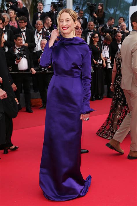 Alba Rohrwacher a Cannes 2025 in Dior couture: l'abito combinato in