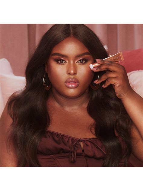 Charlotte Tilbury Pillow Talk Beauty Light Wand, Medium/Deep