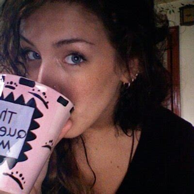 Emily Luyk (@averagE_Mermaid) | Twitter