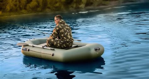 Как выбрать надувную лодку для рыбалки - Путеводитель по морям, океанам ...