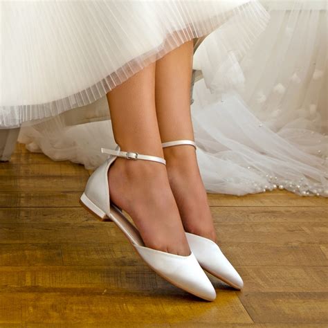 flat wedding shoes