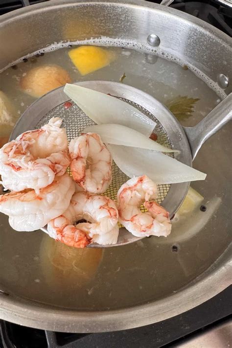 how to boil shrimp 4