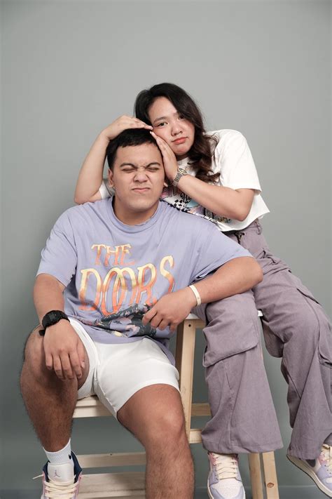 Professional photographers break down Jcpenney portrait studio prices 12