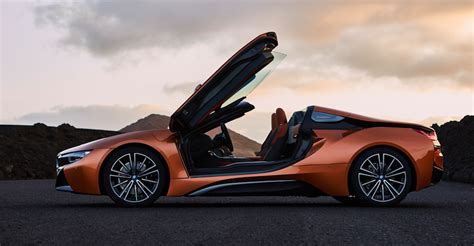 How Slow Is The BMW I8 Hybrid Supercar?