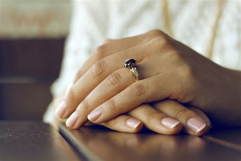 Ricostruzione unghie, Gel e Semipermanente – Estetica & Pedicure Carla