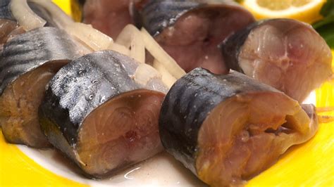 Скумбрия по вкусу как красная рыба - пошаговый рецепт с фото (15892 ...