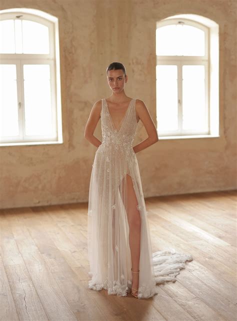 Liz martinez bridal spring 2024 – Artofit