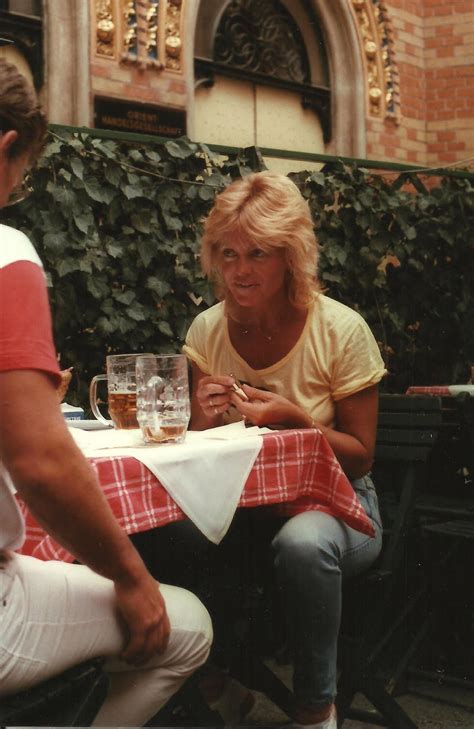 Goldie Hawn Laugh In Photos | 6k pics