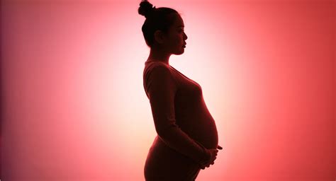 Surrogate pressured to abort after cancer diagnosis: 'The fathers ...