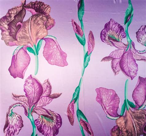 Floral print | Цветочный принт, Фиолетовые цветы, Украшения