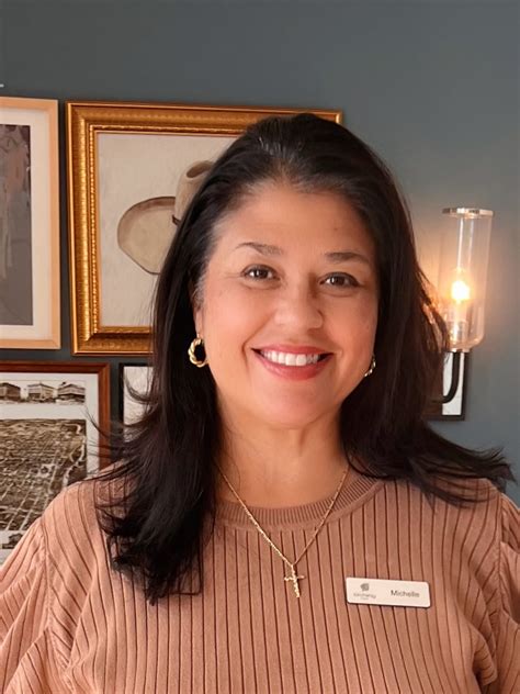 Birchway - Meet the Team! We’re excited to introduce Michelle Saenz