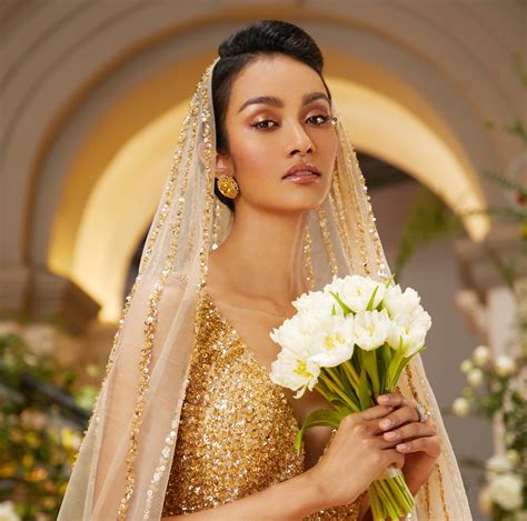 Natural Glam Makeup Look for Ma Kit Wutt Hmone Shwe Yi | Natural Glam