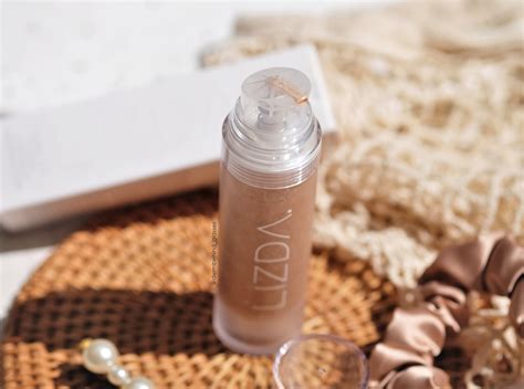 LIZDA Zero Fit Cover Capsule Foundation | Review | Girl Behind the Glasses