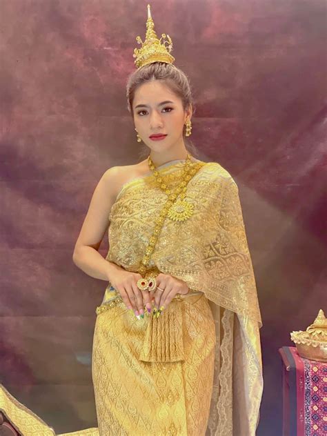 Myo Thandar Zaw looks like a Thai princess - Myanmar Models DB