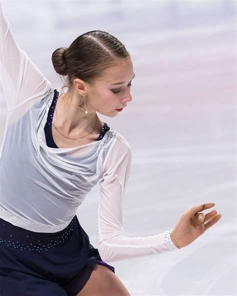 kseniia sinitsyna | queen's gambit | Фигурное катание, Спорт, Костюм