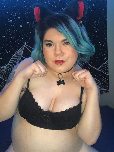 even good girls can do bad things 🤫 ️ | Scrolller