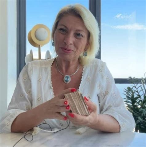 Хороскоп на Анджела Пърл от 29 април до 5 май 2024г - За Жената