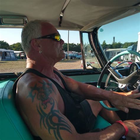 Fitness Gurls - Quadruple threat. 🔥 @katyjoraelyn @misskarenpang