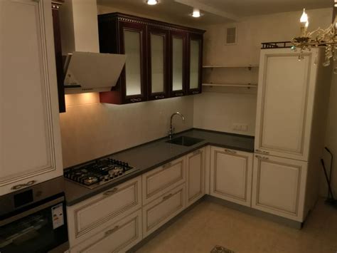 Столешницы из камня 45 / Оптовый поставщик комплектующих «LYNNWOOD», г ...