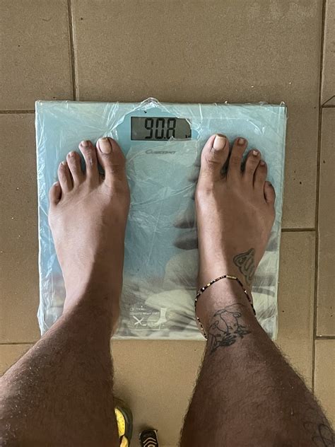 Fiesty Feminista's feet