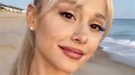 ariana grande hits  beach  anorexia fears