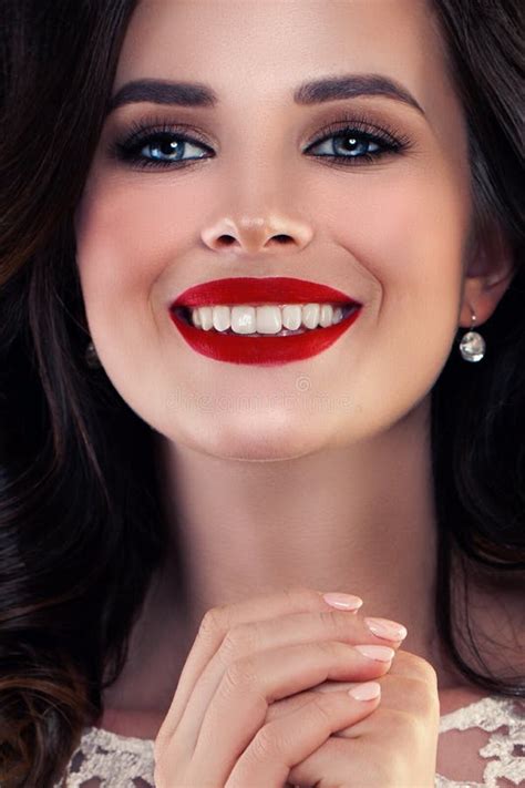 Cute Woman with Beautiful Smile Stock Image - Image of funny, beautiful ...