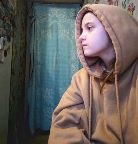 Референс: человек в профиль