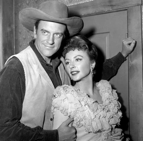 ¿Quién es Amanda Blake de "Gunsmoke"? Biografía: Cónyuge, patrimonio