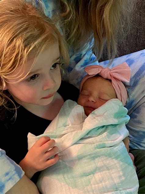 PHOTOS: NBC4’s Hattie Hawks welcomes baby daughter | NBC4 WCMH-TV